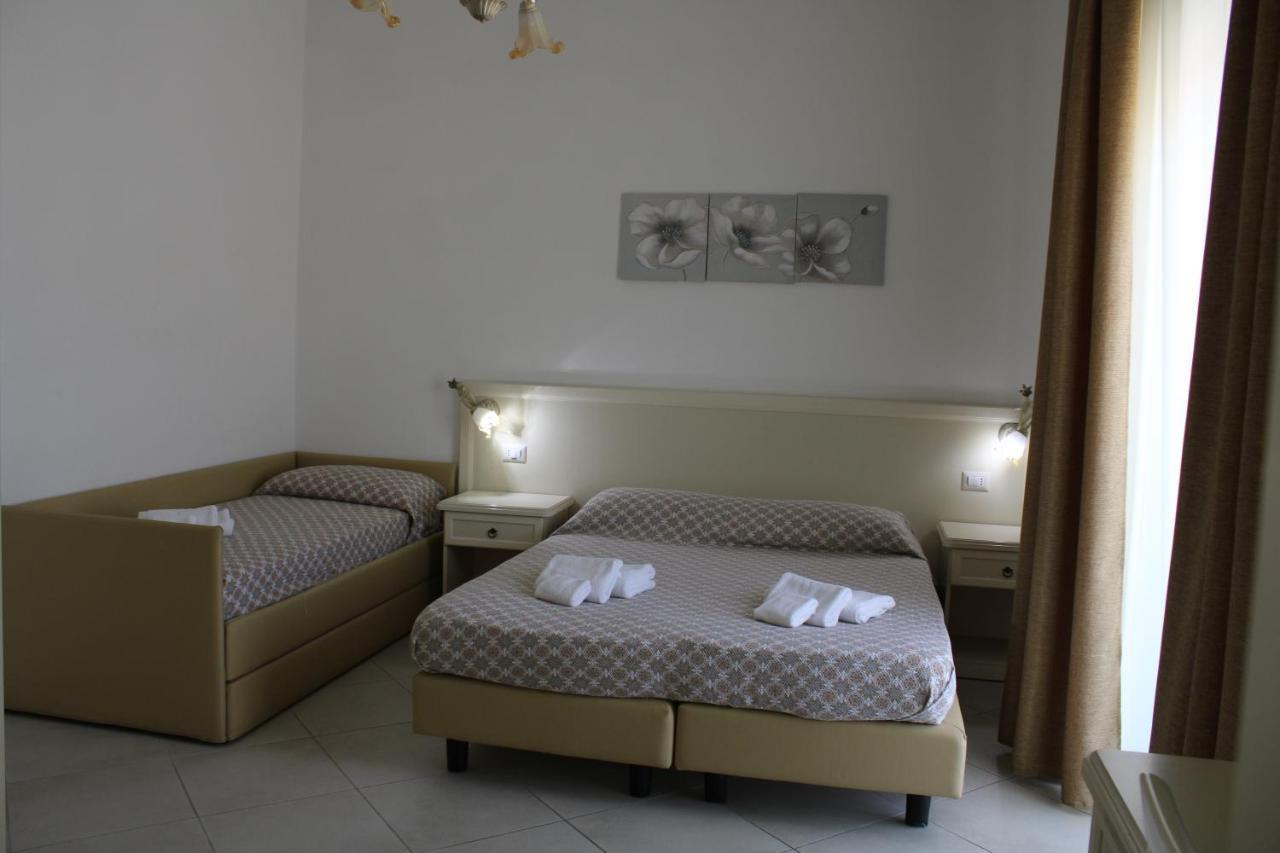 Afrodite Hotel Scalea Luaran gambar