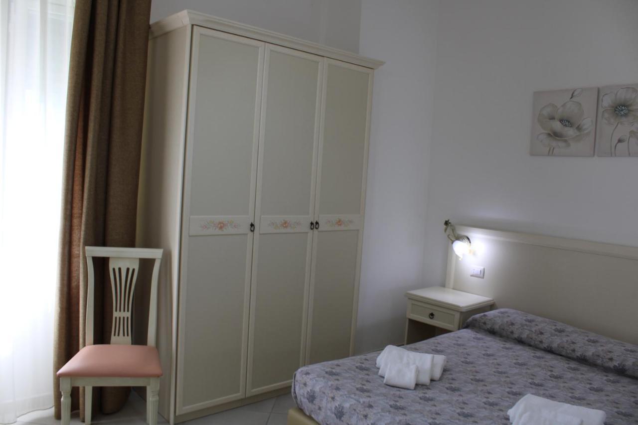 Afrodite Hotel Scalea Luaran gambar