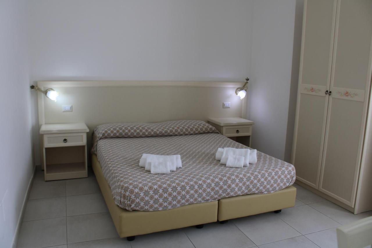 Afrodite Hotel Scalea Luaran gambar
