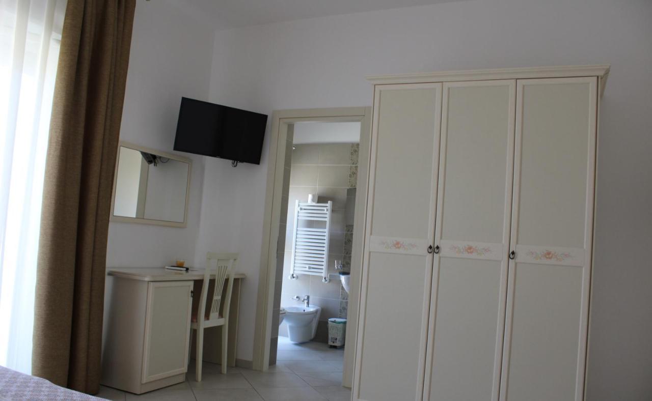 Afrodite Hotel Scalea Luaran gambar