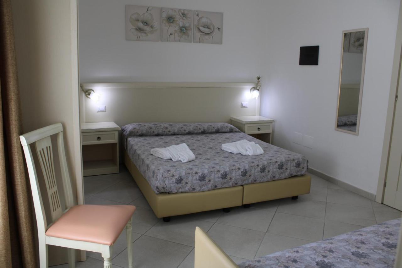 Afrodite Hotel Scalea Luaran gambar