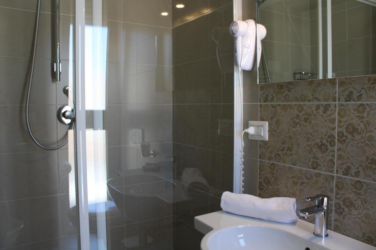 Afrodite Hotel Scalea Luaran gambar