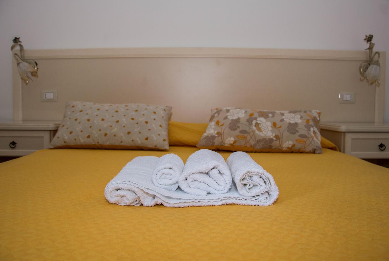 Afrodite Hotel Scalea Luaran gambar