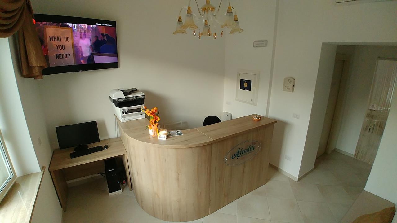 Afrodite Hotel Scalea Luaran gambar